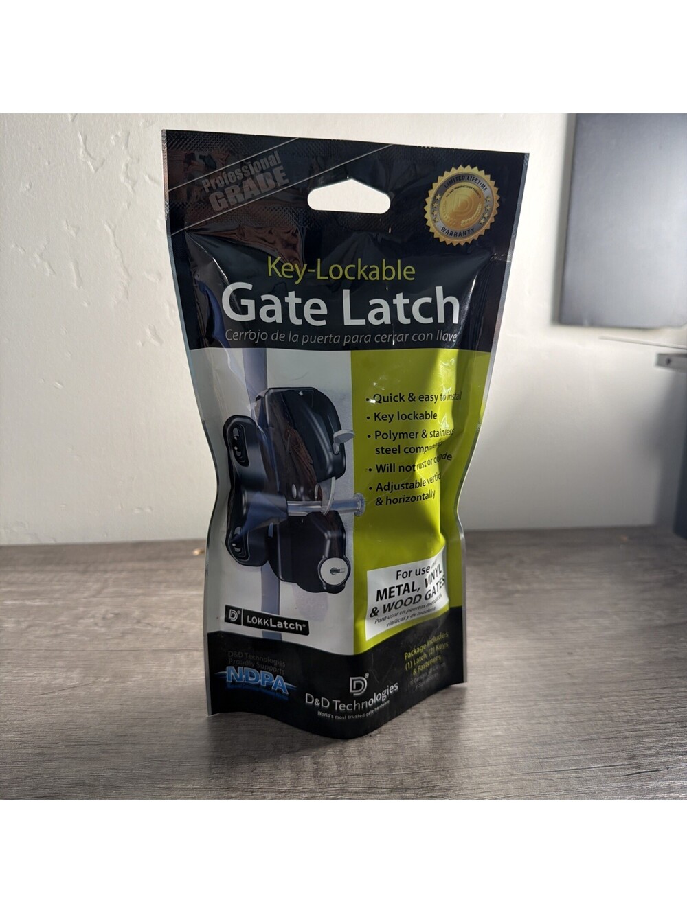 D and D Black Key-Lockable Gate Latch
